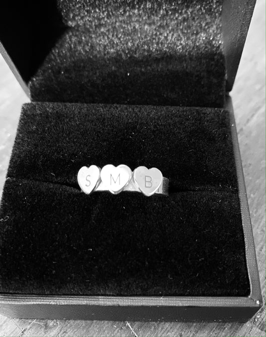 Anillo grabado personalizado