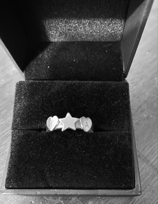 Anillo grabado personalizado